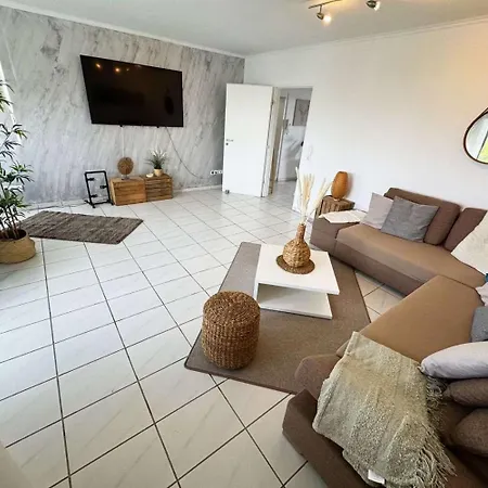 Apartment Luxurious In *